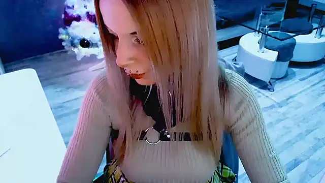 InesGold's Live XXX Chat