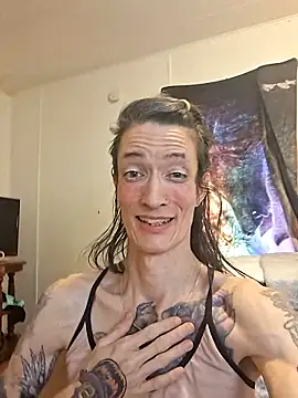 MaitressePomme3's Webcam Show