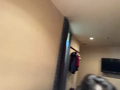 21yuri27's Live XXX Chat