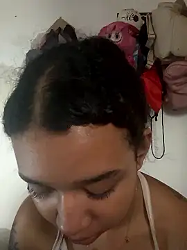 Suzanelee1's Live XXX Chat