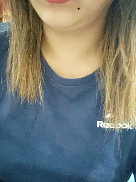 Tanha18's Live XXX Chat