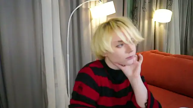 KellyKik's Live XXX Chat