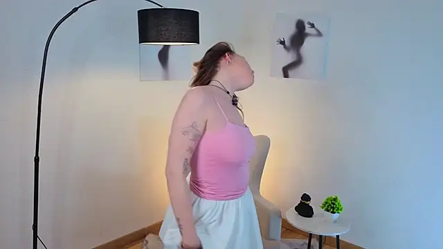 RosenaMato's Live XXX Chat