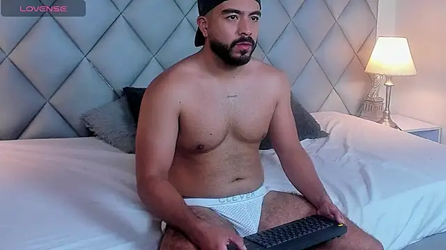 Show de AaronVegaa na webcam