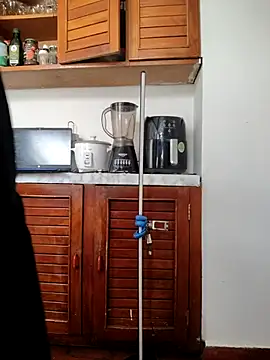 tata_sanz_'s Live XXX Chat