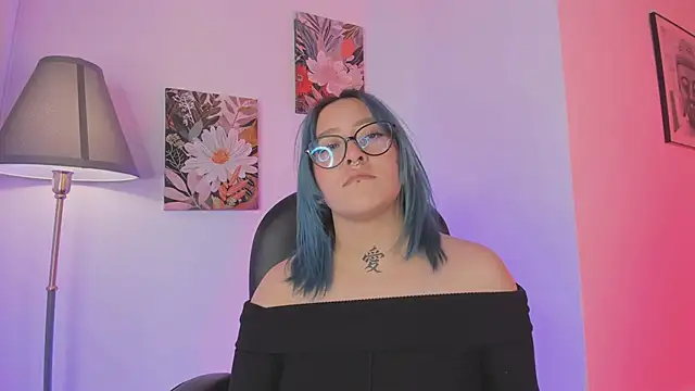 sofi_bakerr's Live XXX Chat