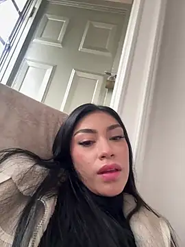 Efy-bonny's Live XXX Chat