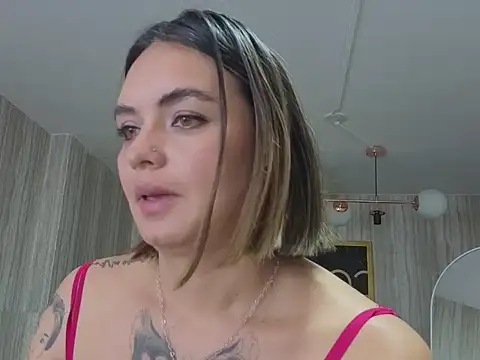 zarcasutra_t's Live XXX Chat