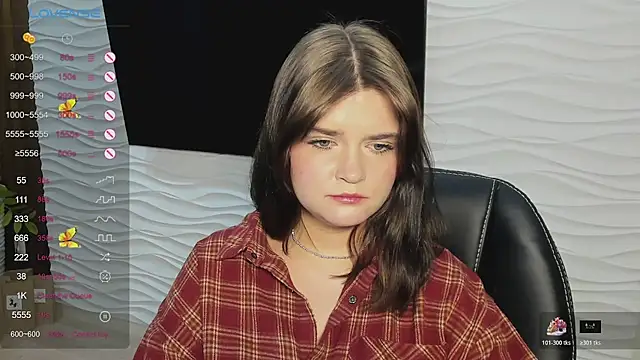 LanaTreades' Live XXX Chat