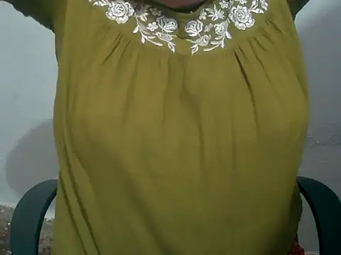 Saniya_K's Live XXX Chat