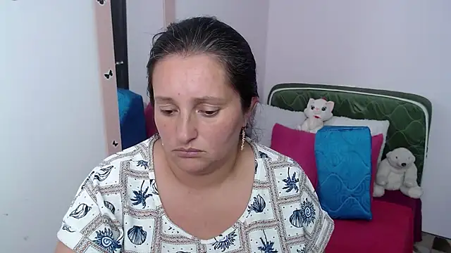 CristialJones_'s Live XXX Chat