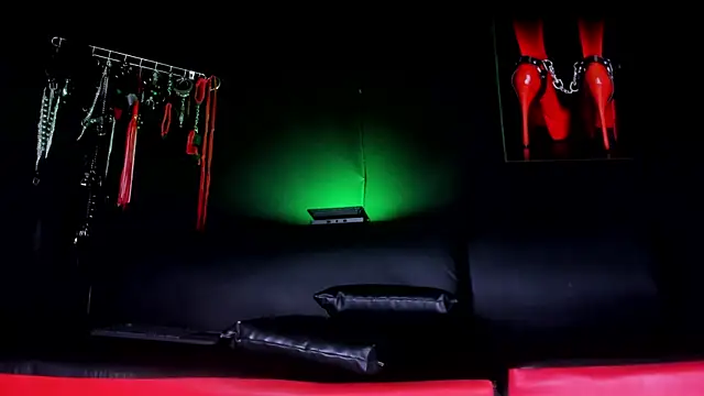 AmaniRivers' Live XXX Chat