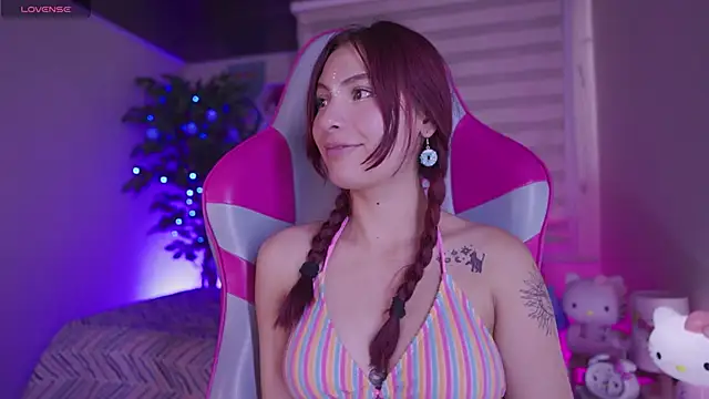 Rebecah_1's Live XXX Chat