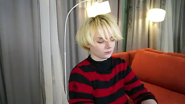 KellyKik's Live XXX Chat