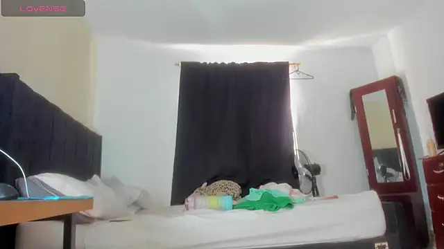 Zuan_zuan777's Live XXX Chat