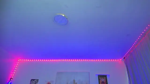 goth_minerva's Webcam Show