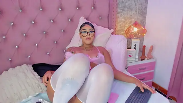 Mia_Jansen's Live XXX Chat