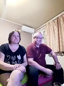 Show modela Nika_Malay na web-kameri