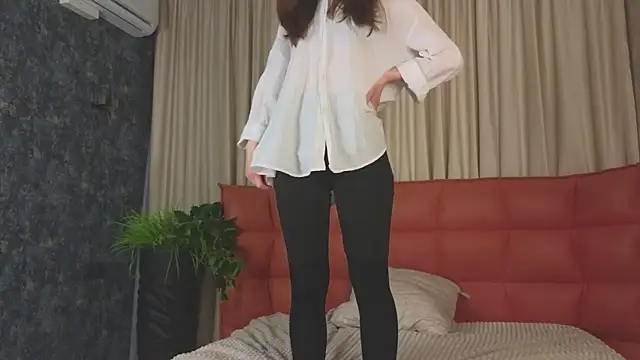 VelvetNyxen's Live XXX Chat