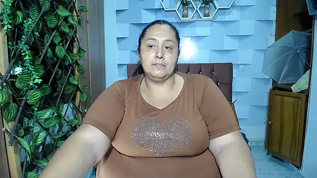 TistMature's Live XXX Chat