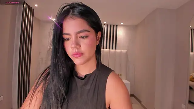 RenataBellucci's Live XXX Chat