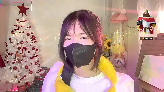 Show modela Your-Sunshine na web-kameri