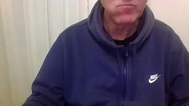 ANONIMO7735 Webcam Show