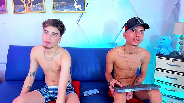 Alex_jeins_at Webcamshow