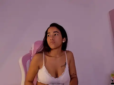 Show modela Kattyasm na web-kameri