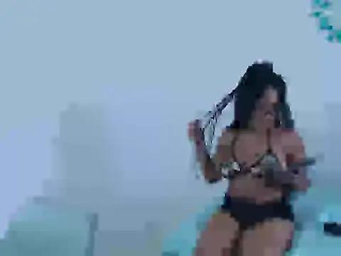 Show modela YOULUCYSEXY na web-kameri