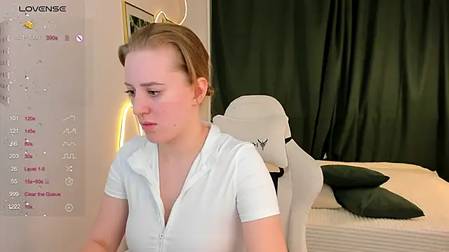 AnnaGrees' Live XXX Chat