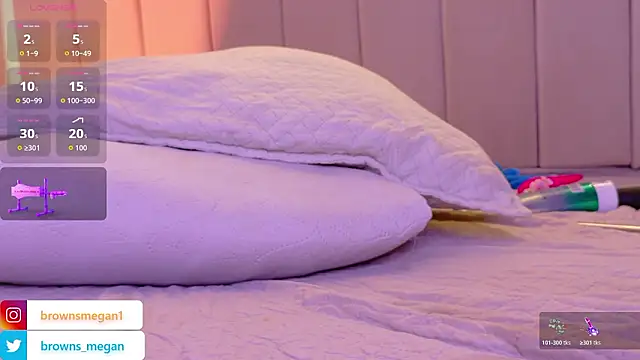 Chat +18 de Megan_browns1 ao vivo