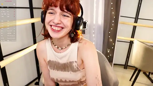 LeelooYolo's Live XXX Chat