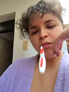 SeleneLuminari8's Live XXX Chat