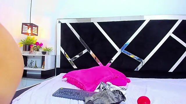 iisabella_noa's Live XXX Chat