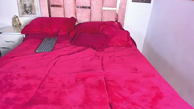 LaurenDenis' Live XXX Chat