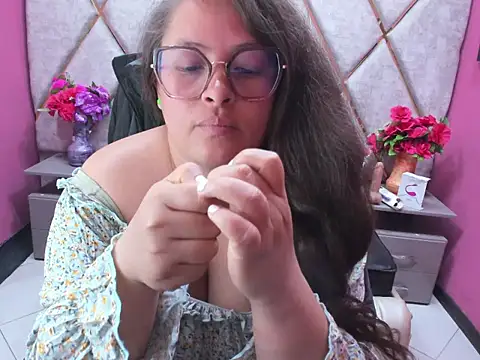 Sarah_Boobs_'s Live XXX Chat