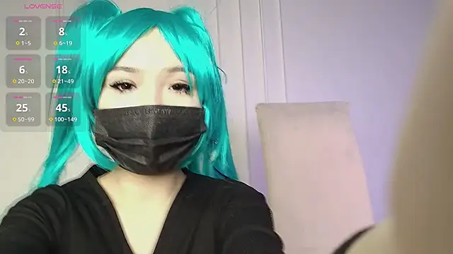 akioramy's Live XXX Chat