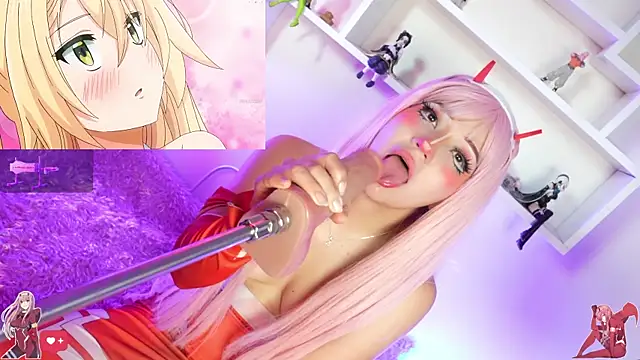 Kira--'s Webcam Show