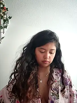 Peach_Girll's Webcam Show