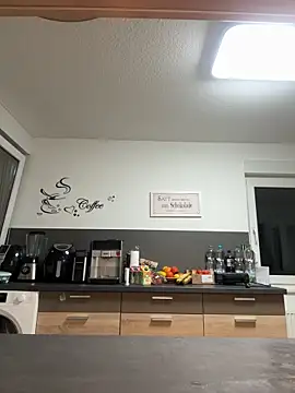 Mia-Fuchs' Live XXX Chat