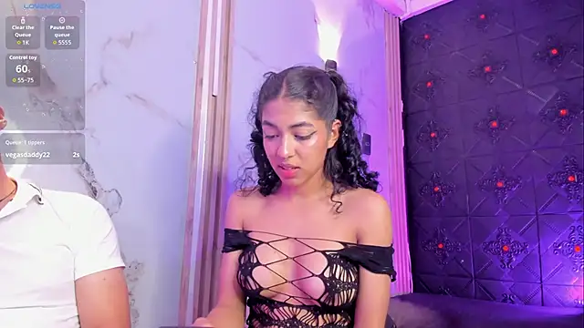 Aron_and_molly's Live XXX Chat