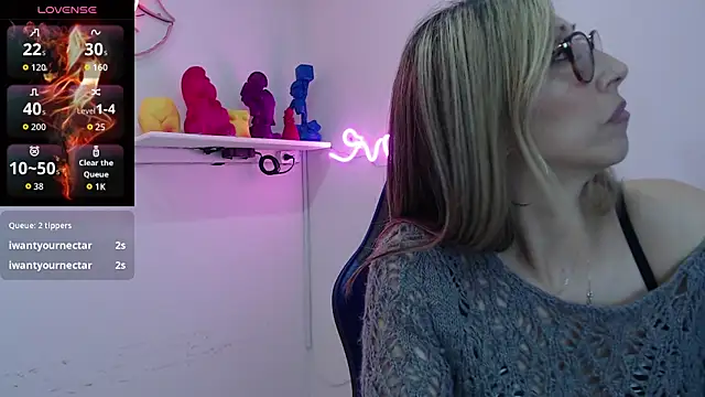 Scarlett_079's Live XXX Chat