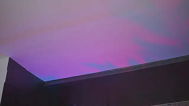 HotBustyBabeX's Live XXX Chat