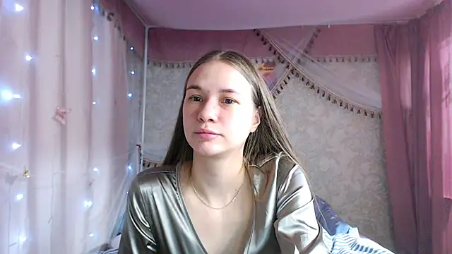 leila_bambi_'s Live XXX Chat