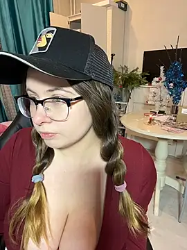 DienkaGreen's Live XXX Chat