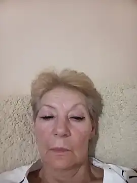 Calypso-LooveのライブXXXチャット