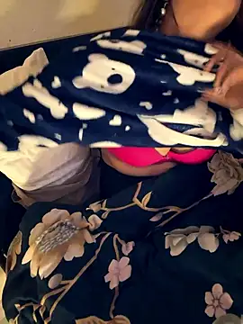 sexy-sukriti 网络视讯表演