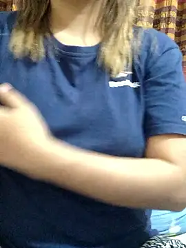 Tanha18's Live XXX Chat