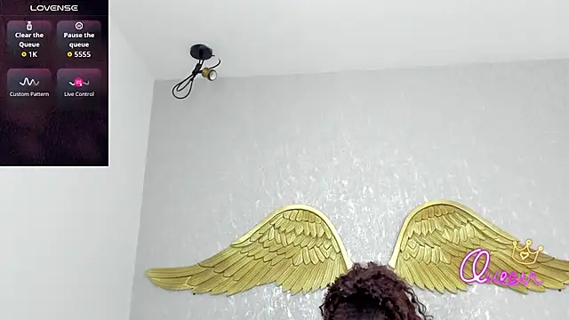 EmmaFerrary's Live XXX Chat